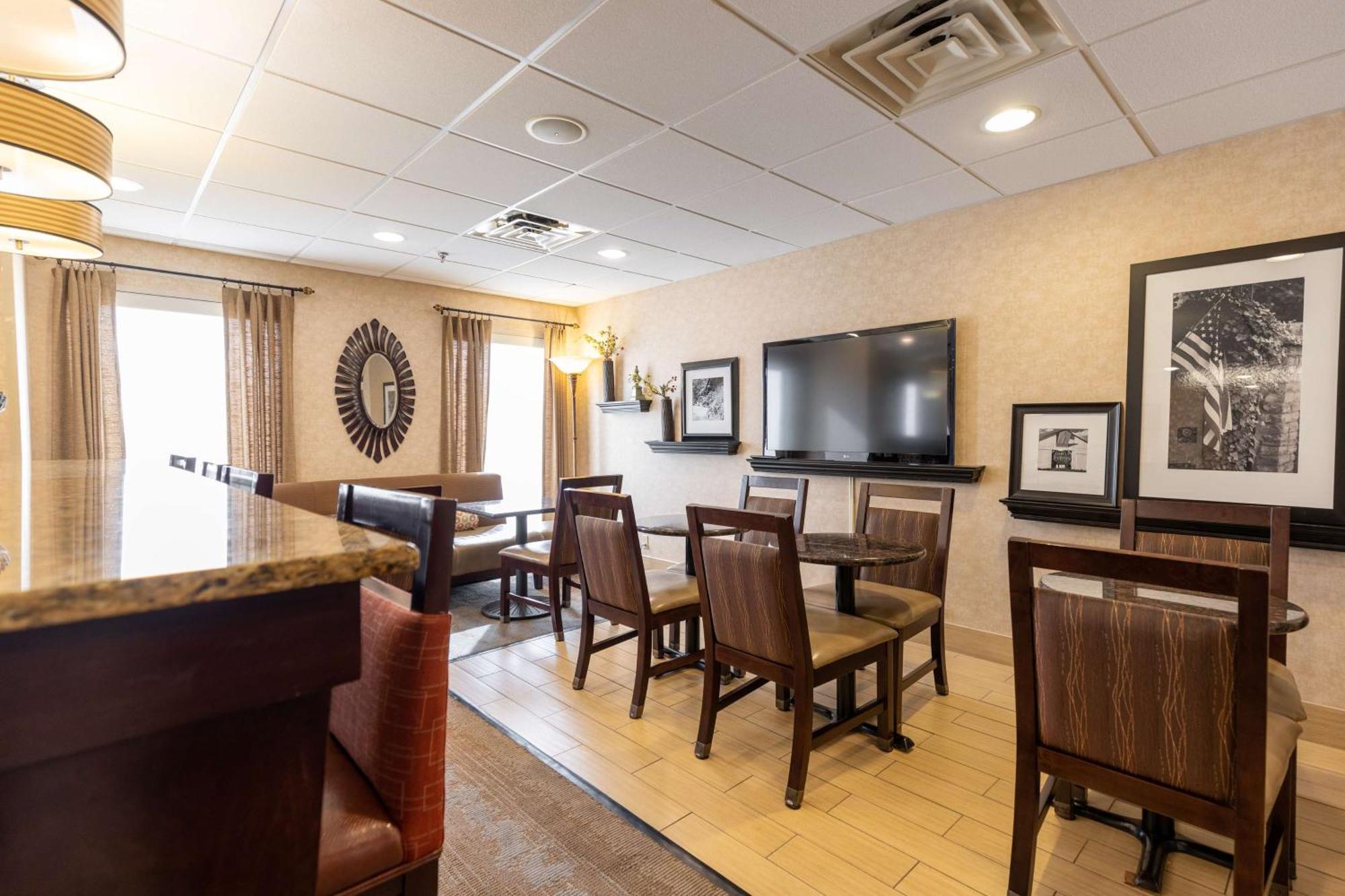 Hampton Inn By Hilton Of Kuttawa Eddyville Eksteriør billede